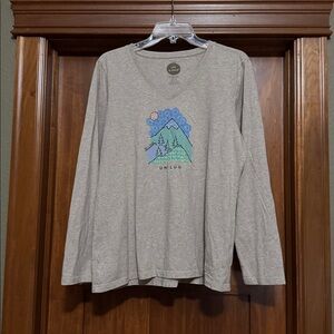 Life is Good tee size large.